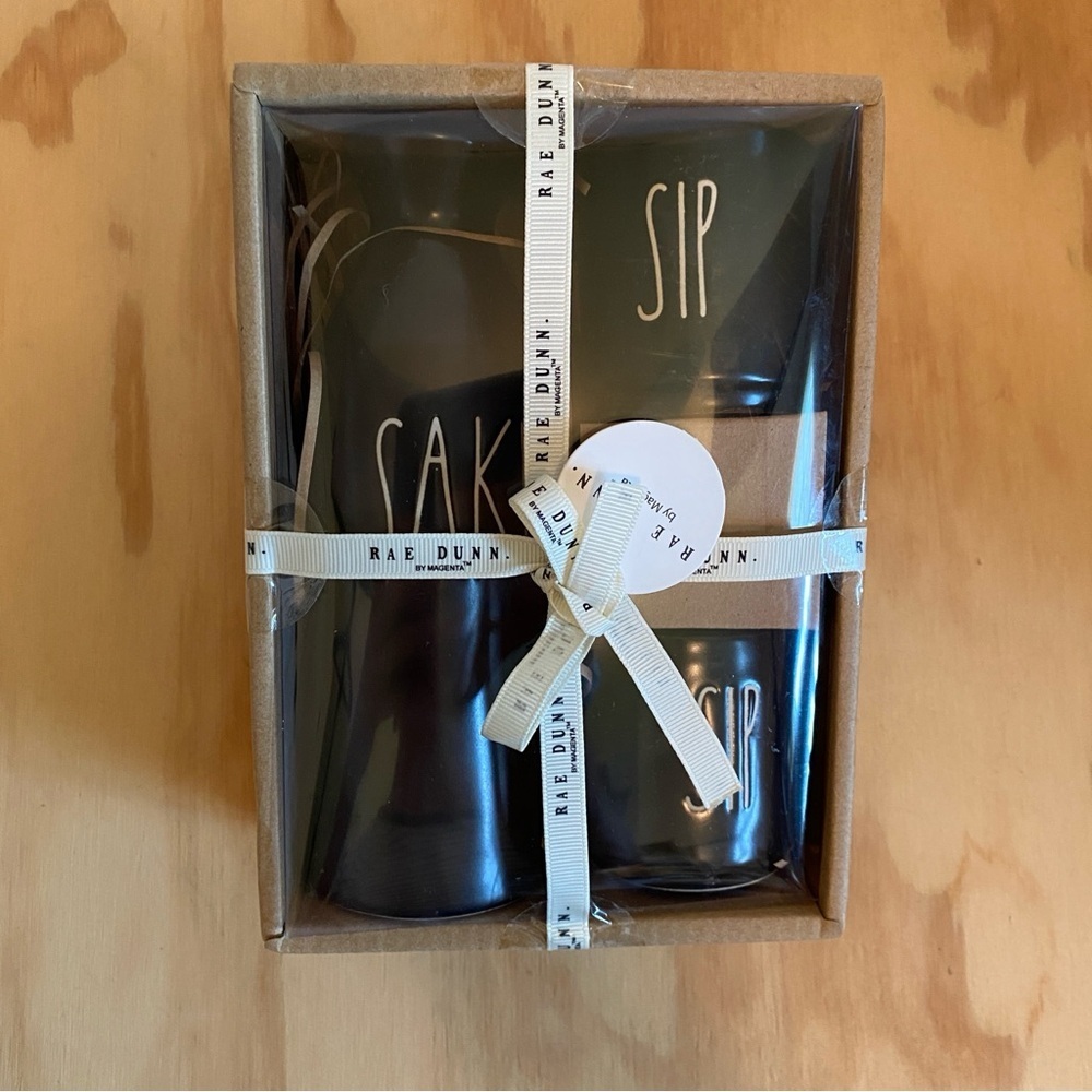 NWT Rae Dunn Ceramic Sake Set - Picture 2 of 3